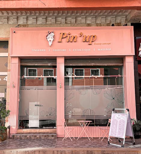 Pinup beauty concept Marrakech business image 6