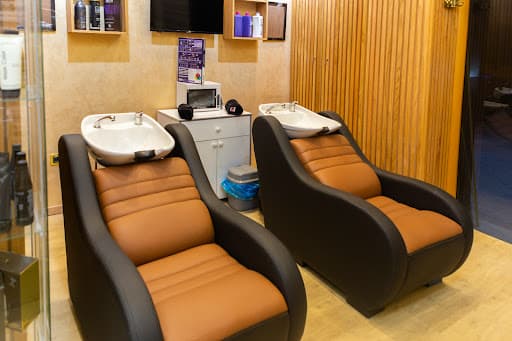Coin Chic business image 8