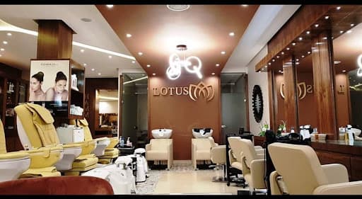 Lotus beauty center business image 3