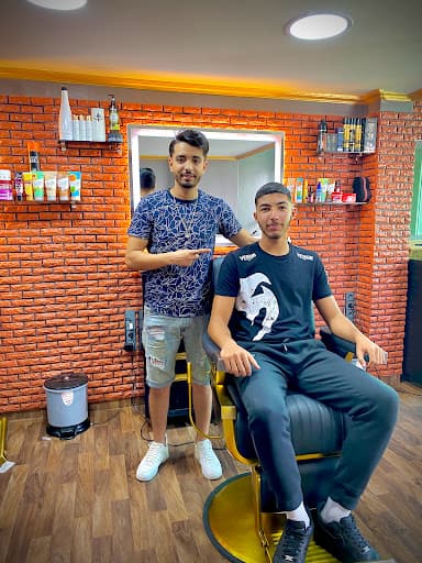 Twins barbershop agadir business image 4
