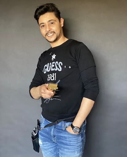 Barber shop YNS salon coiffure vip pour homme profile