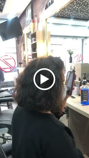 Sizo barber shop business image 9