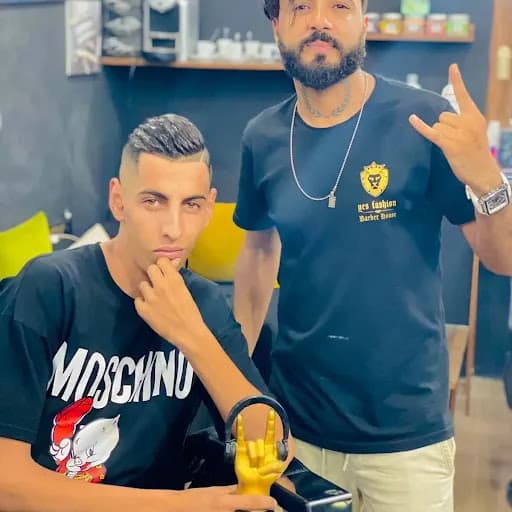 Yes Fashion Barber House business image 7