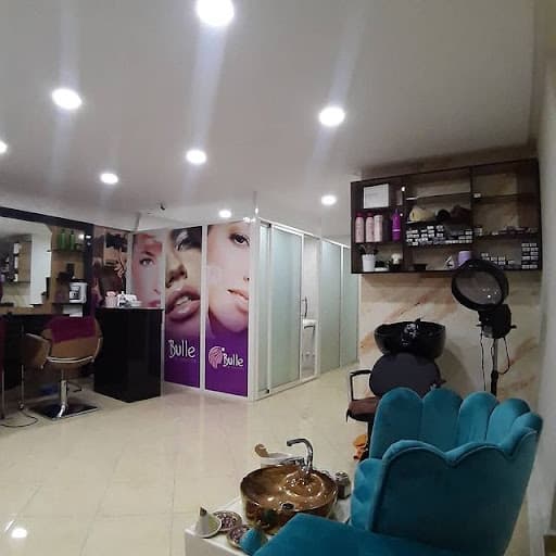 Salon Bulle de beauté business image 4