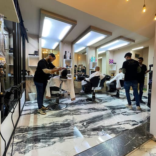 Barber shop YNS salon coiffure vip pour homme business image 3