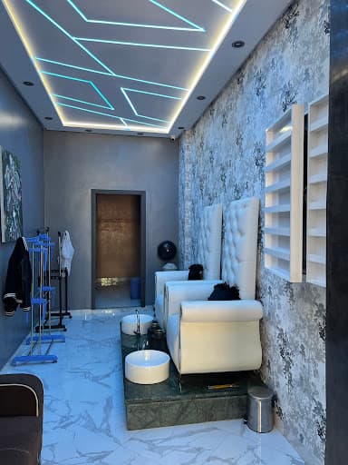 Novel Spa & Barbershop profile