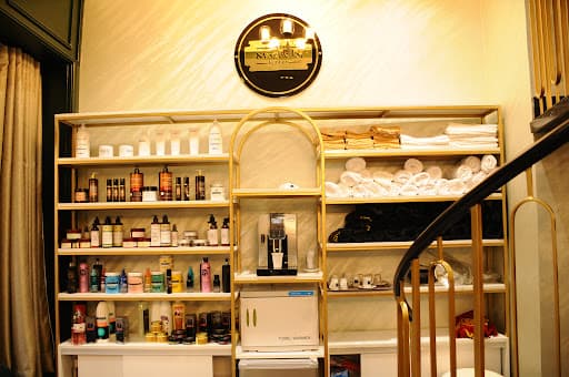 Marbella Barber business image 3