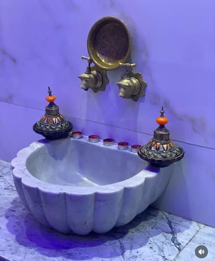 The Diamonds SPA , centre de beauté business image 3